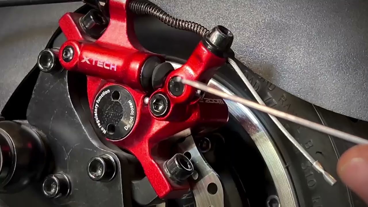 🛴 ¿Como ajustar los frenos de tu Ewol City PRO y PRO MAX?