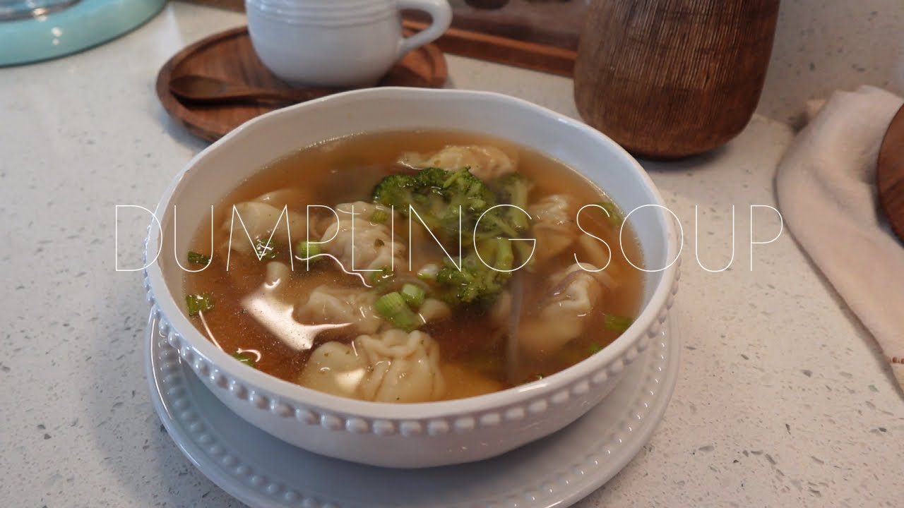 SOPA DE DUMPLINGS🥟  Y BROCCOLI 🥦