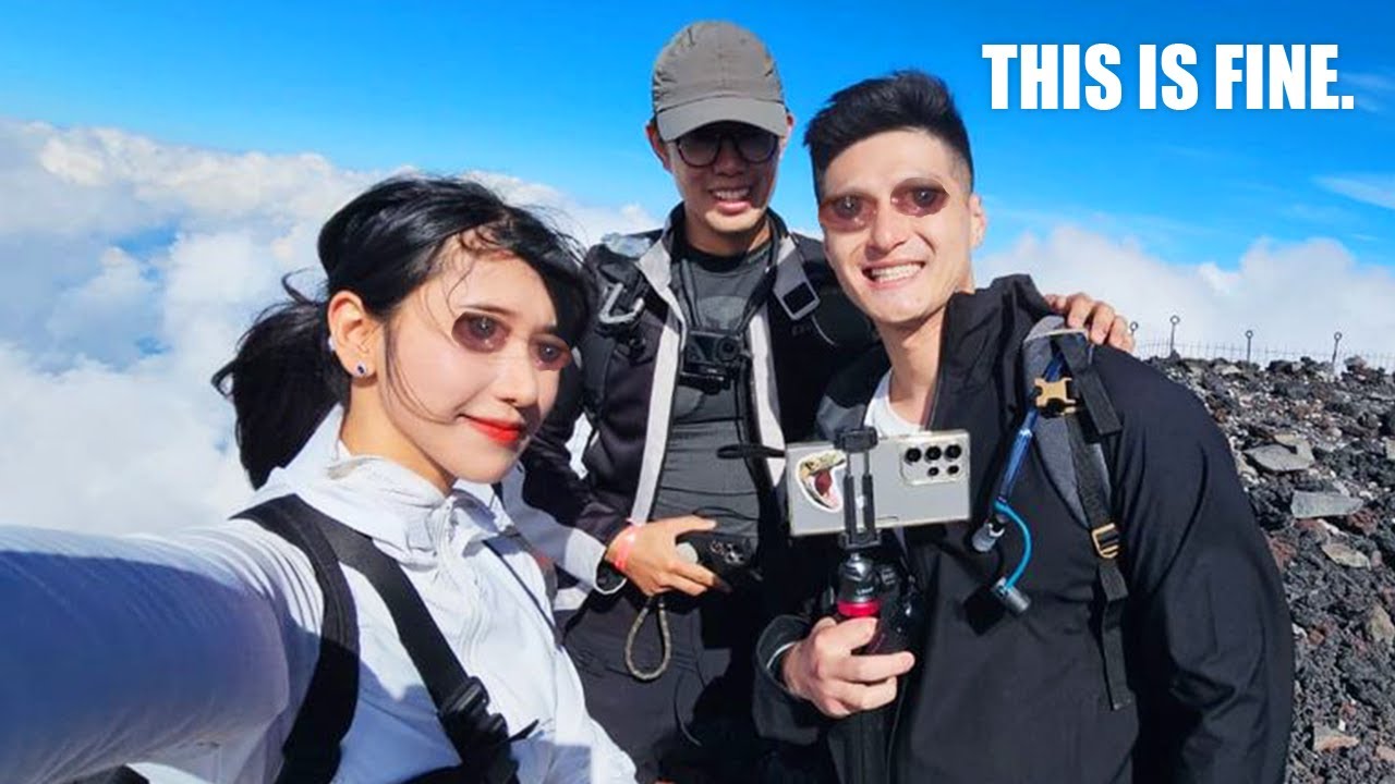 Поднялся на гору Фудзи без сна