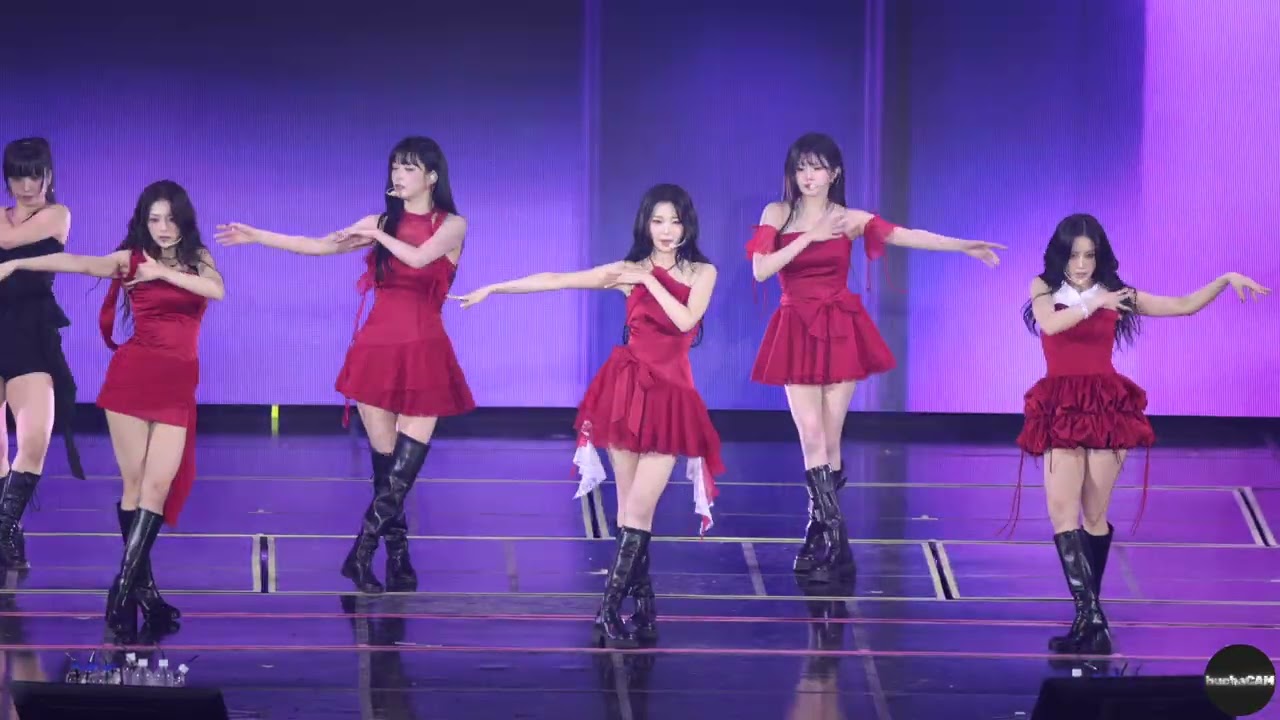 [4k직캠] Fromis_9[프로미스나인]  -  attitude @fromTomorrow앵콜콘 첫콘 20260130