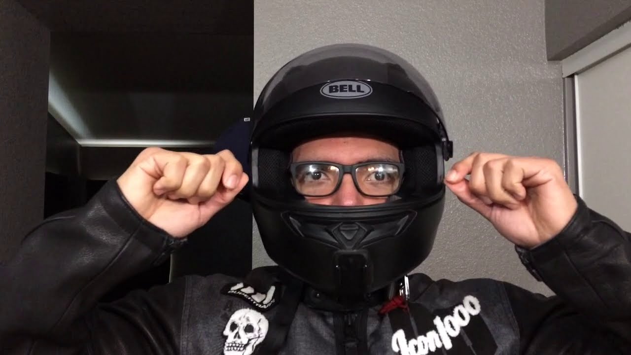 #howto put your full frame glasses inside a full face #motorcycle #helmet