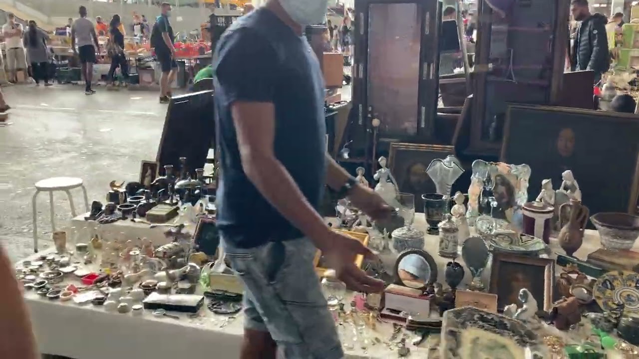 Antiques flea market Barcelona