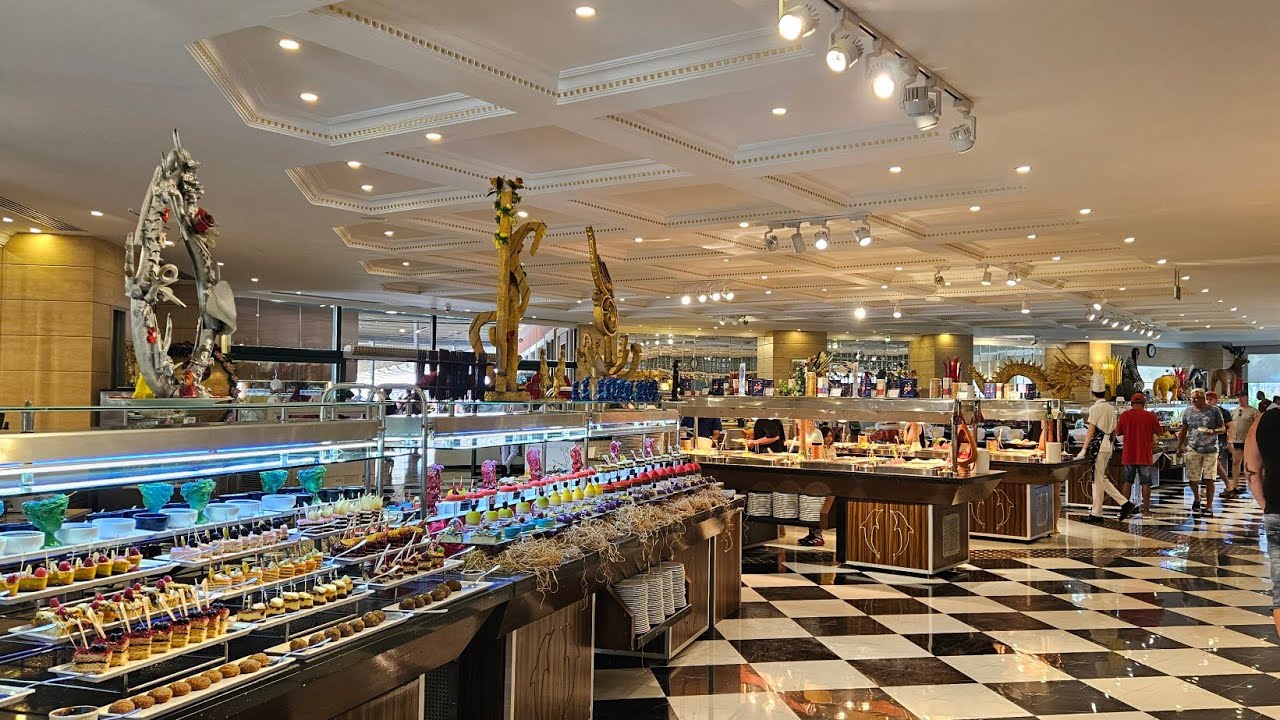 Delphin🐬 Deluxe Lunch🍽 Buffet Restaurant