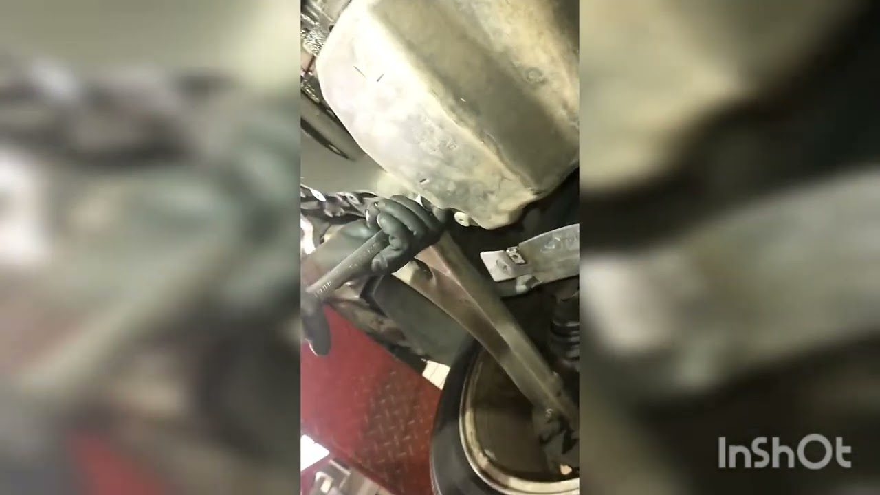 desmontaje HORQUILLAS de Volkswagen BORA (Jetta) cambio de BUJES.. 