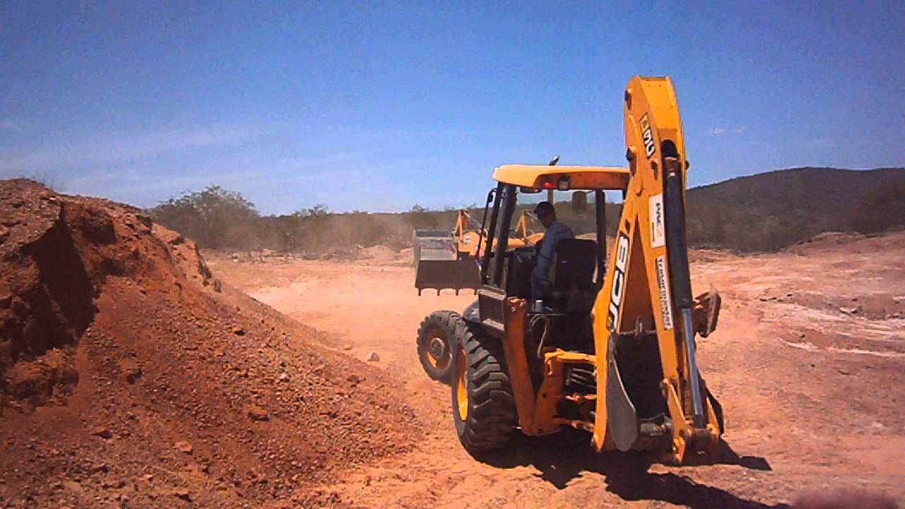 retro escavadeira jcb