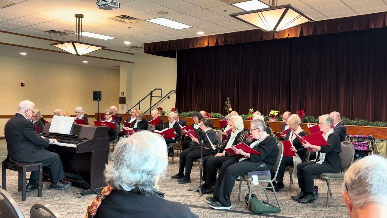 Starlite Singers - Kris Kringle’s Kazoos