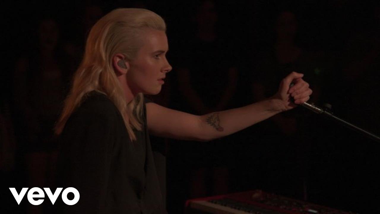 BROODS - Free (Live From Capitol Records Studio A)