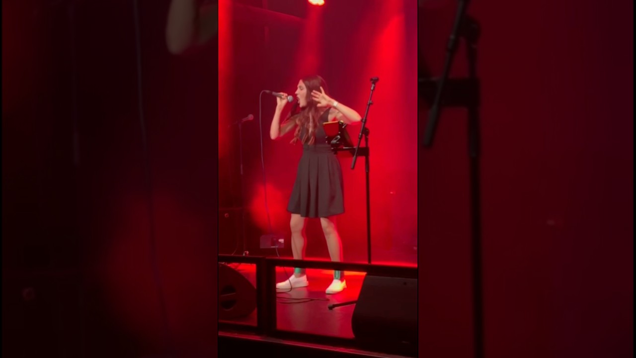 Nora Kinnunen -duo, 3.9 live @ On the rocks Helsinki #livemusic #indieartist #suomipop #norakinnunen
