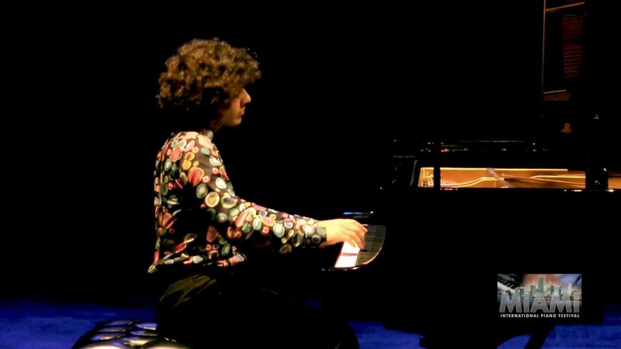 MARLOS NOBRE Frevo  FABIO MARTINO piano