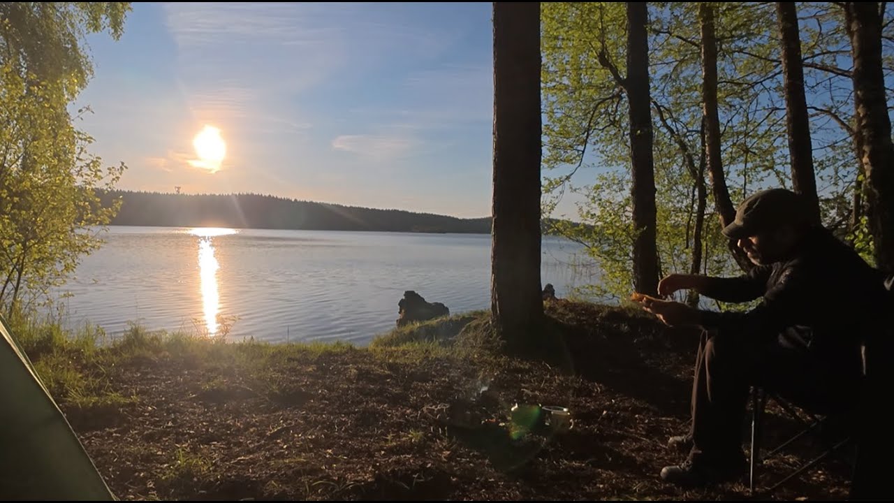 Epic Moon Rise by the Lake #camping #outdoors