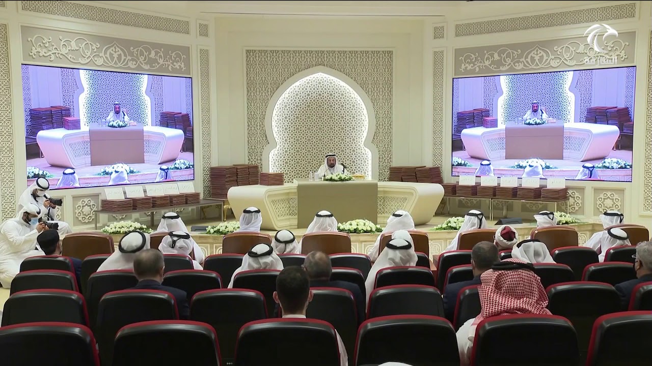 سلطان القاسمي يفتتح مجمع القرآن الكريم بالشارقة