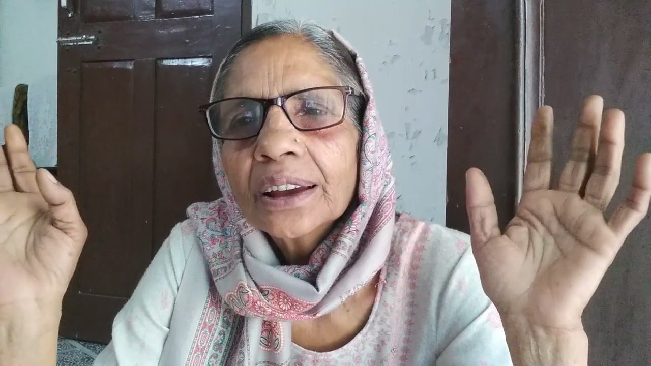 अगर बुढ़ापे में सुखी रहना है तो तीन बातें गुप्त रखो हमेशा खुश