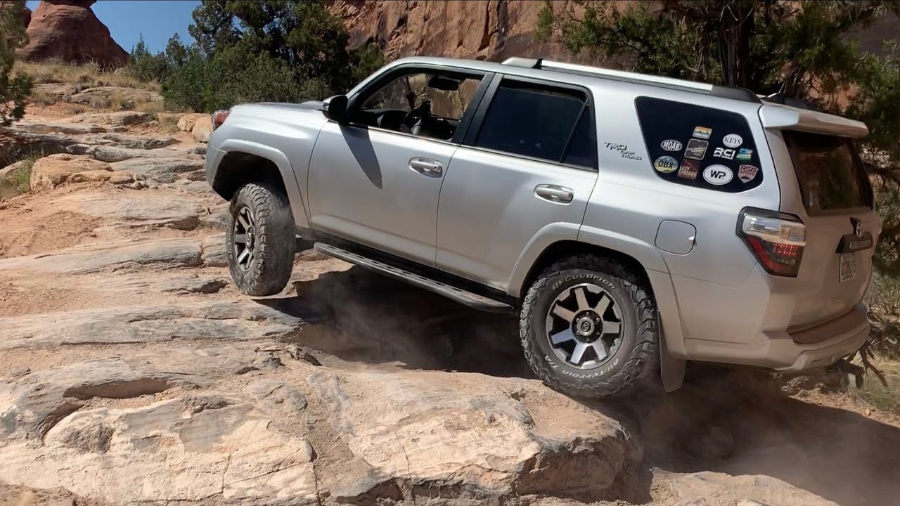 Elephant Hill Trail 🐘 in Canyonland 2018 4Runner TRD Off-Road