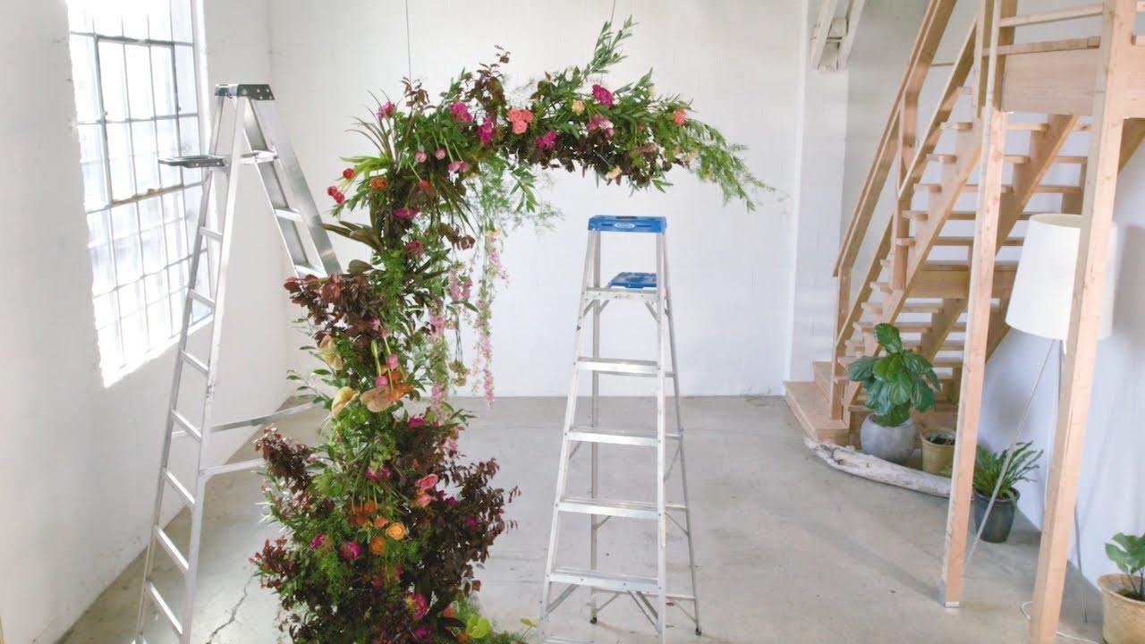 Mayesh Design Star: Lush & Sustainable Installation