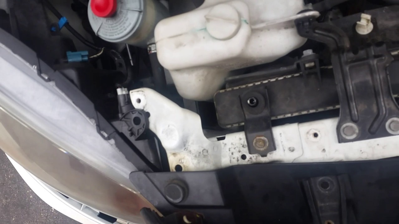 Acura rdx 2011 how to remove headlamp.