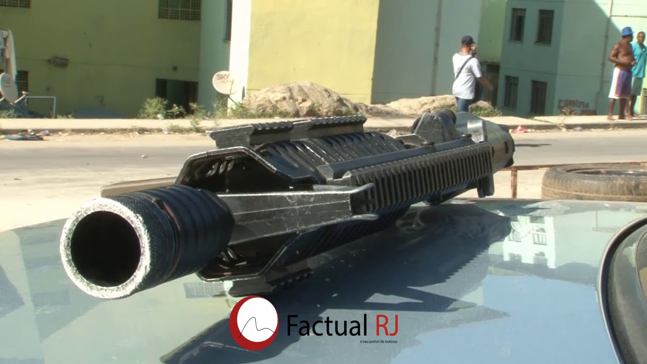 Policias encontram grande desmanches de carros na Pedreira