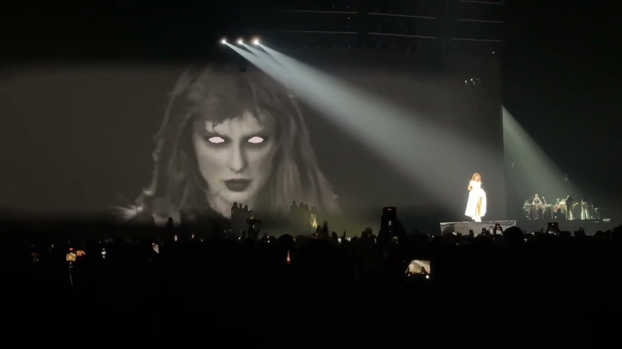 who's afraid of little old me? | TS The Eras Tour | Paris | Night 1 | Taylor Swift | TSTTPD