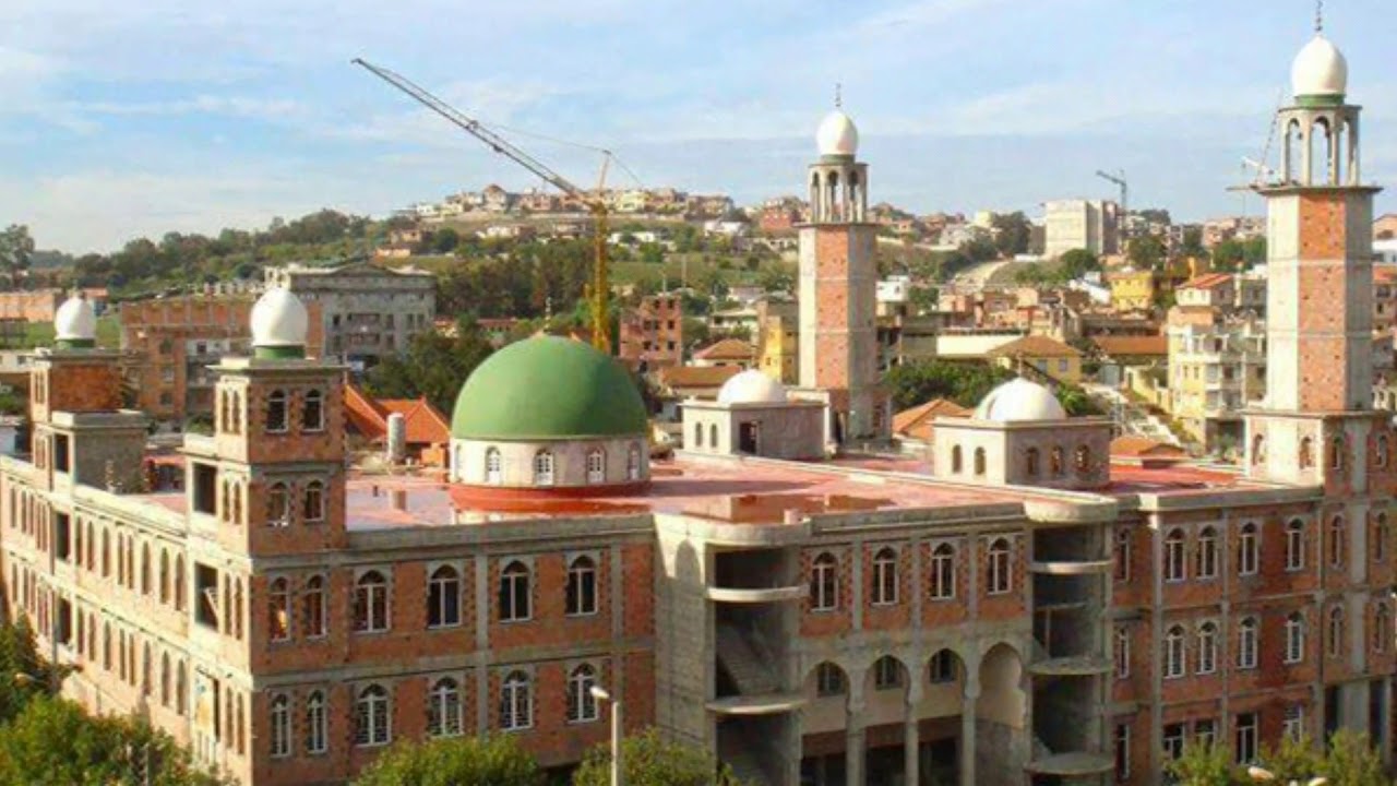صلاة الفجر من مسجد بودواو قمة في الخشوع {مسجد الجامع}
