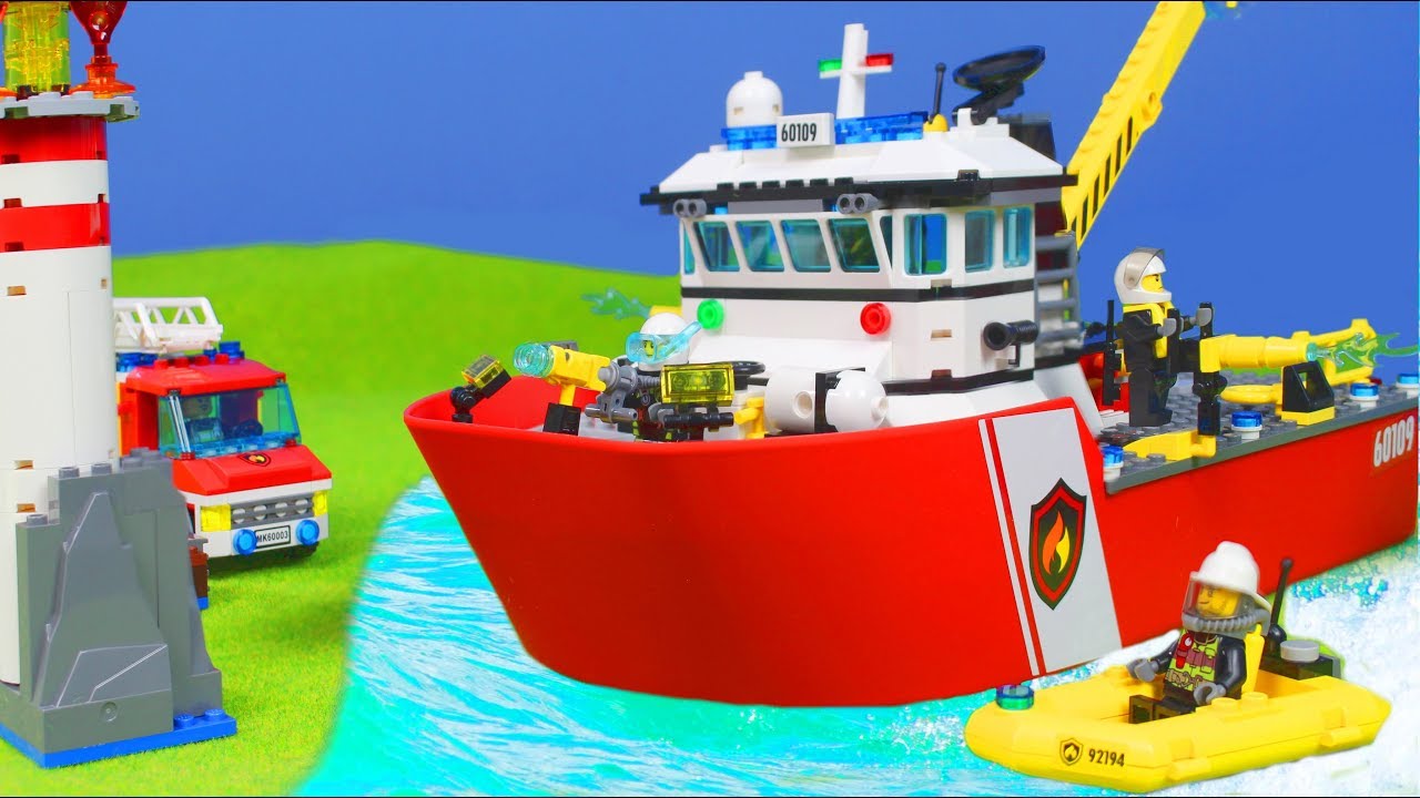 LEGO Feuerwehrmann mit Feuerwehrauto & Feuerwehr Boot f&uuml;r Kinder