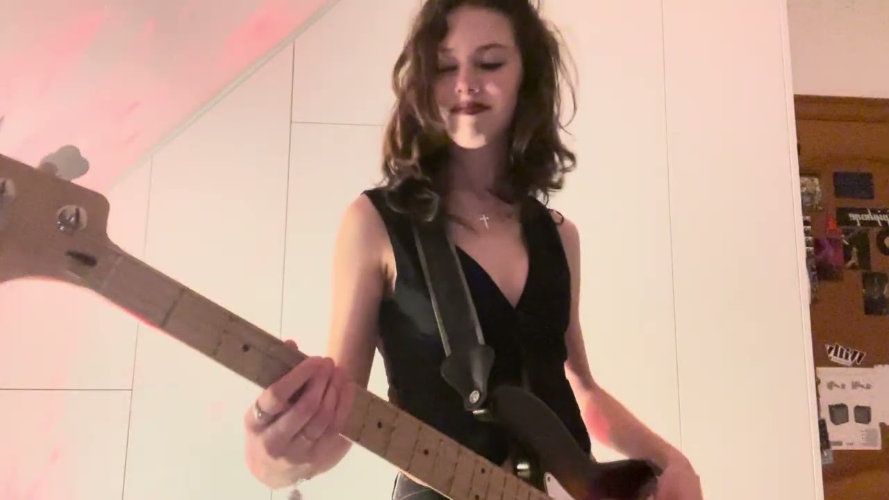 Talking Heads - Psycho Killer BASS COVER 