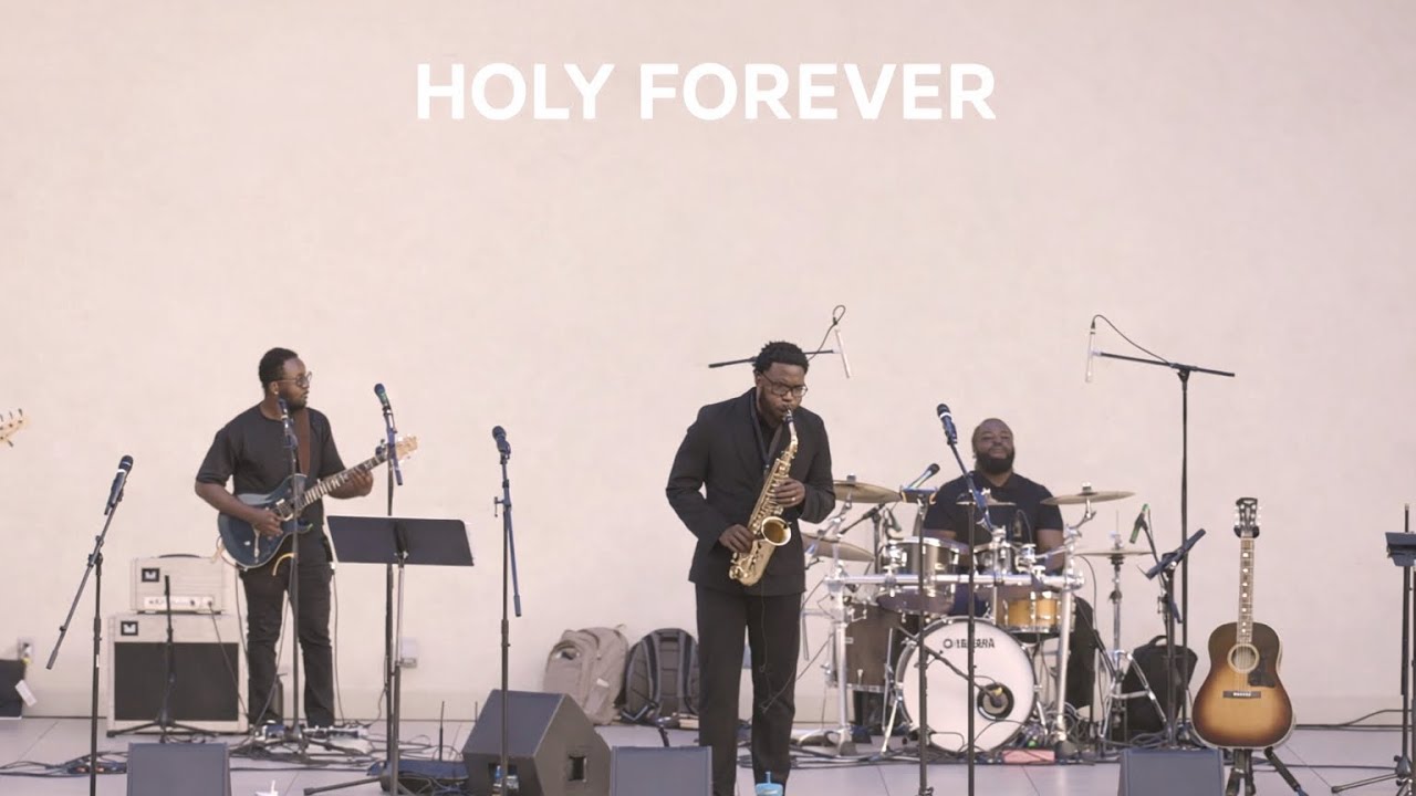 Holy Forever | Live Saxophone Worship — Emmanuel Garilus