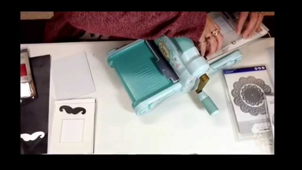 Valentine Card Using Tim Holtz Embossing Diffuser