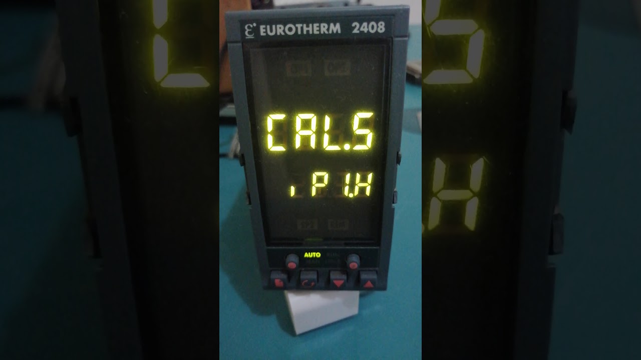 Ajuste de controlador Eurotherm 2408