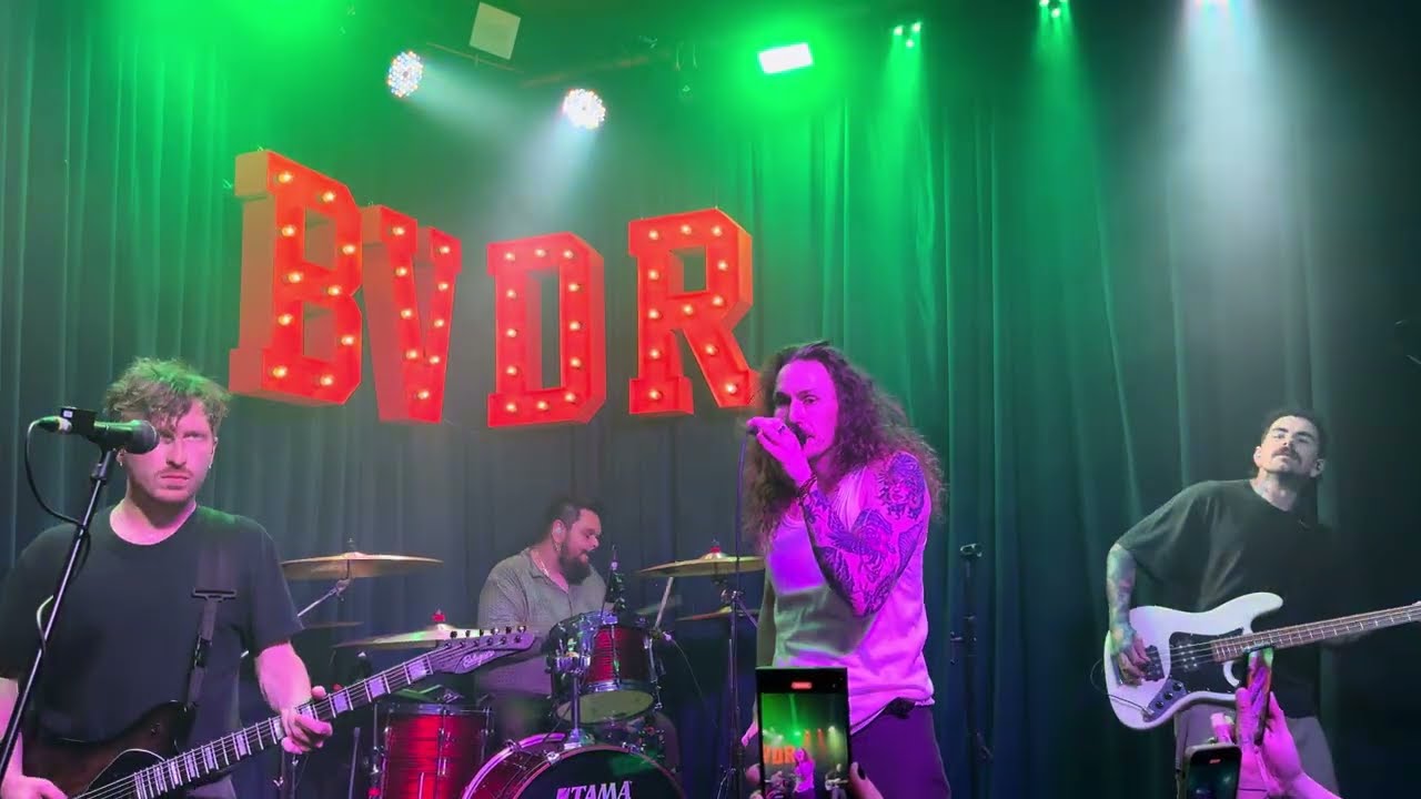 Silent Planet - Antimatter - Live - Curitiba - Belvedere Mosh Bar (4K + HDR) [13/04/2025]