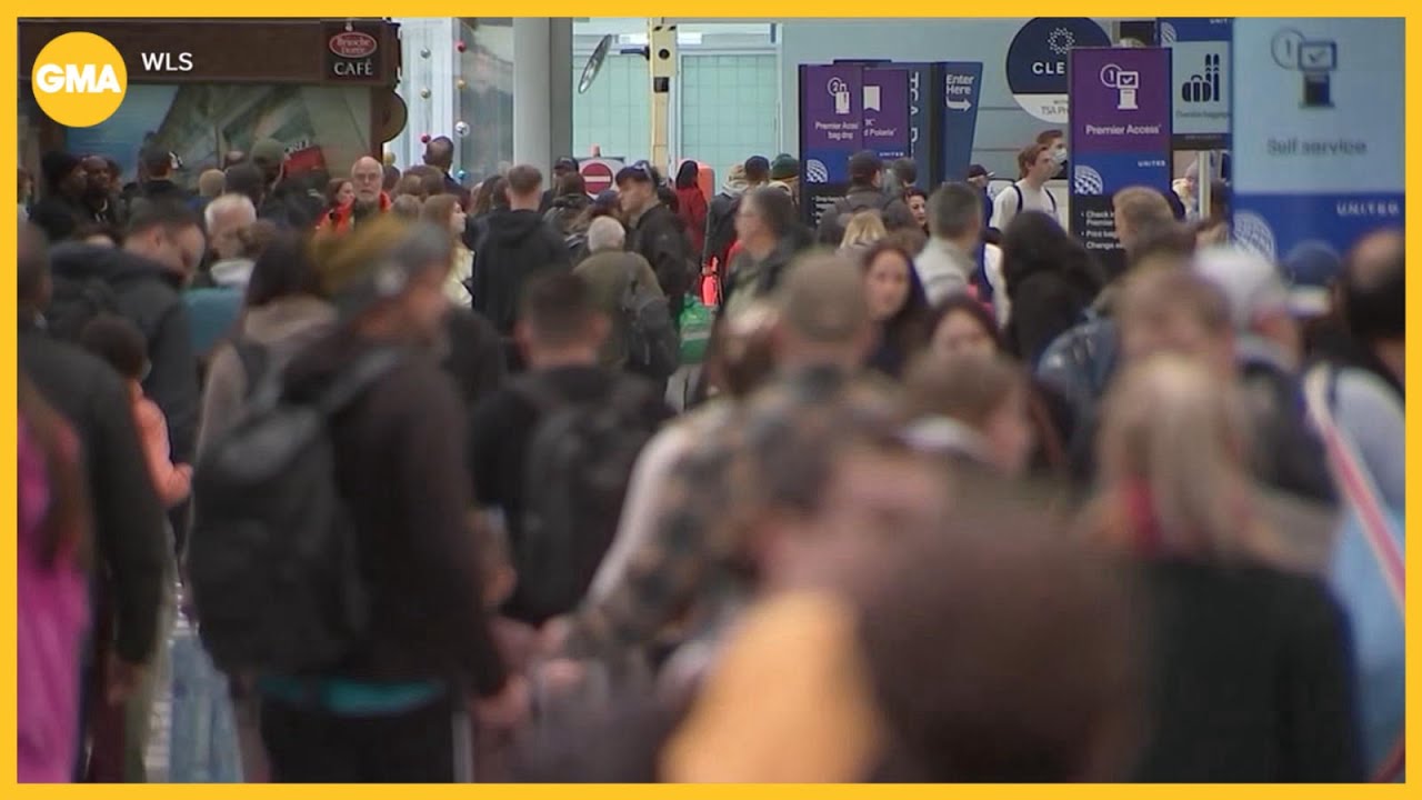 Severe weather disrupts post-holiday travel