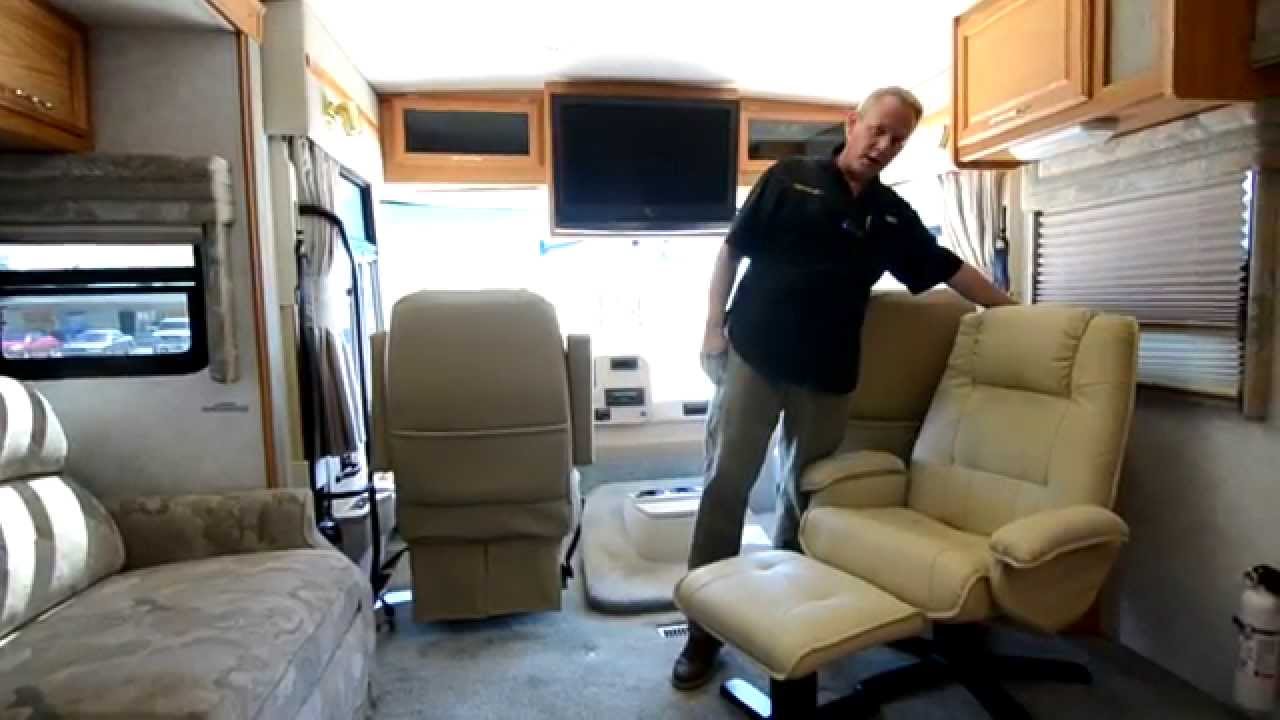 SOLD:  2005 Winnebago Voyage