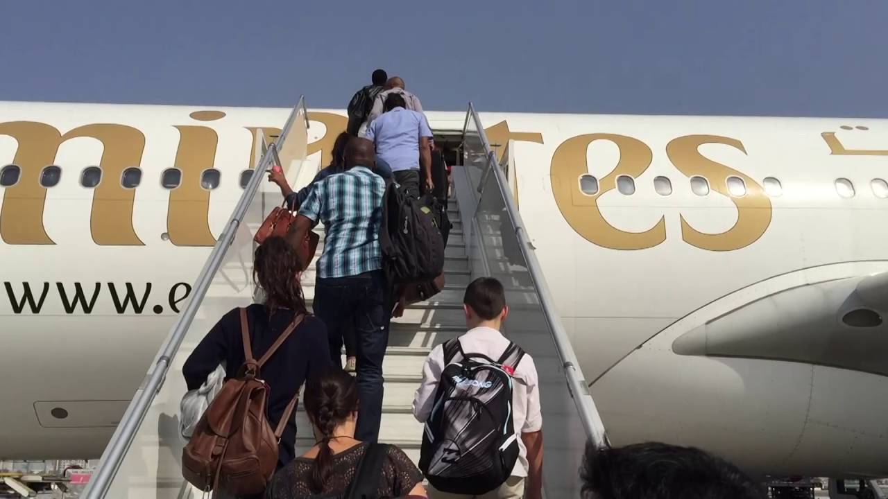 Emirates A340-300 Business Class Takeoff and Landing, Great Engine Sound, Dubai to Lusaka to Harare