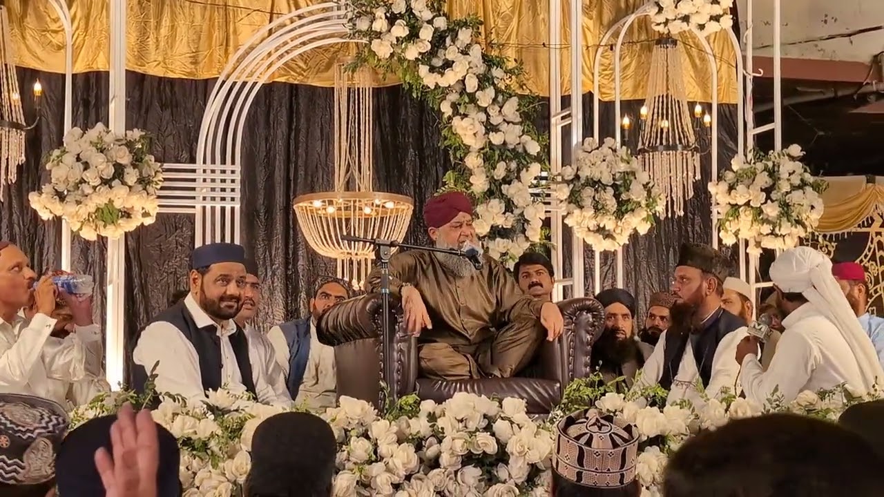 Jashn Manao Gajj Wajj Ke || Owais Raza Qadri || Mehfil e Naat Multan ||11-oct-2025
