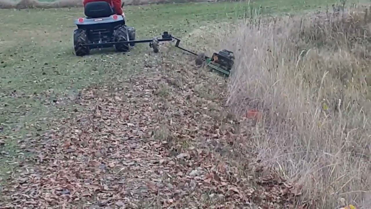 Cięcie boku stawu.