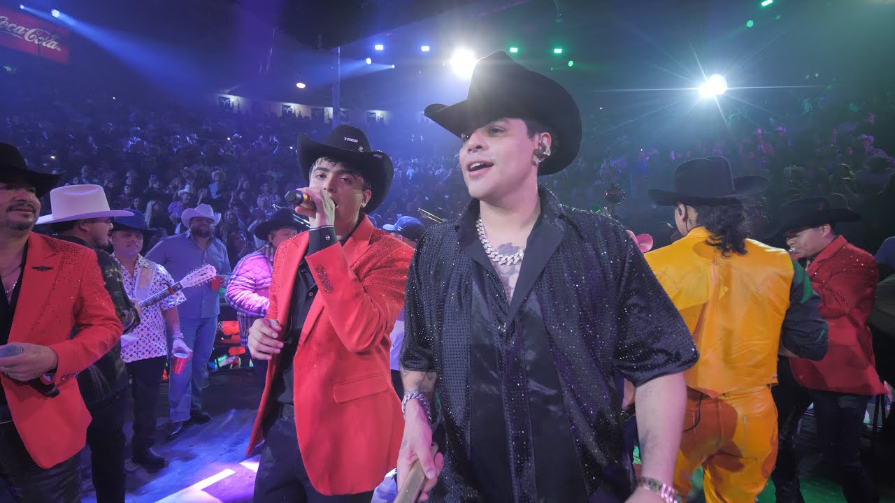 Cuando No Estas Conmigo (en vivo) - Grupo Firme x Su Majestad La Brissa