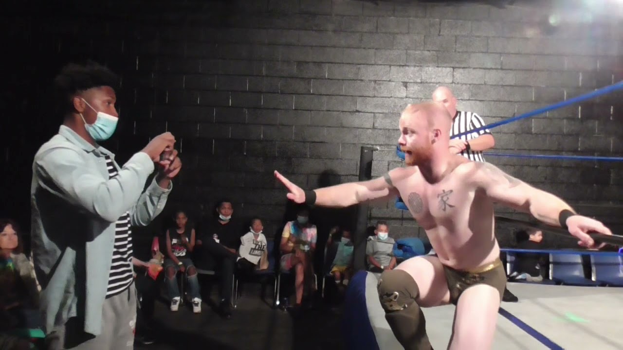 ALW Thursday Night Savage: Maurice Moss vs Riley Rose