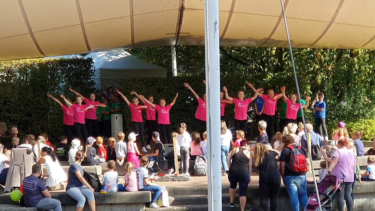 Tanzwerkstatt Mamrenko im Maximilian Park Hamm  Weltkindertag 2019