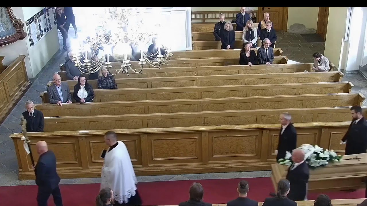 PARAFIA E-A CIESZYN - Kości&oacute;ł Jezusowy - Uroczystość pogrzebowa Ś.P BOGDAN FIRLA -12.10.2023/11:00