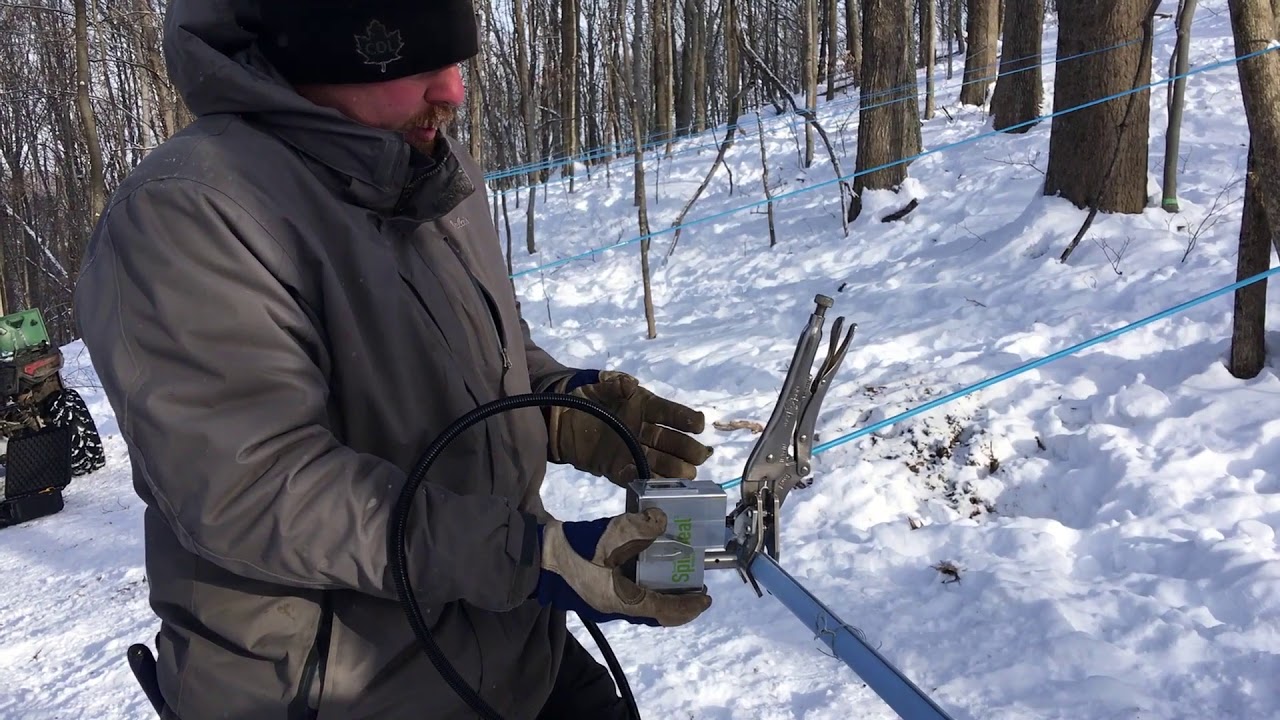 Tubing installer demonstrates the CDL SpinSeal