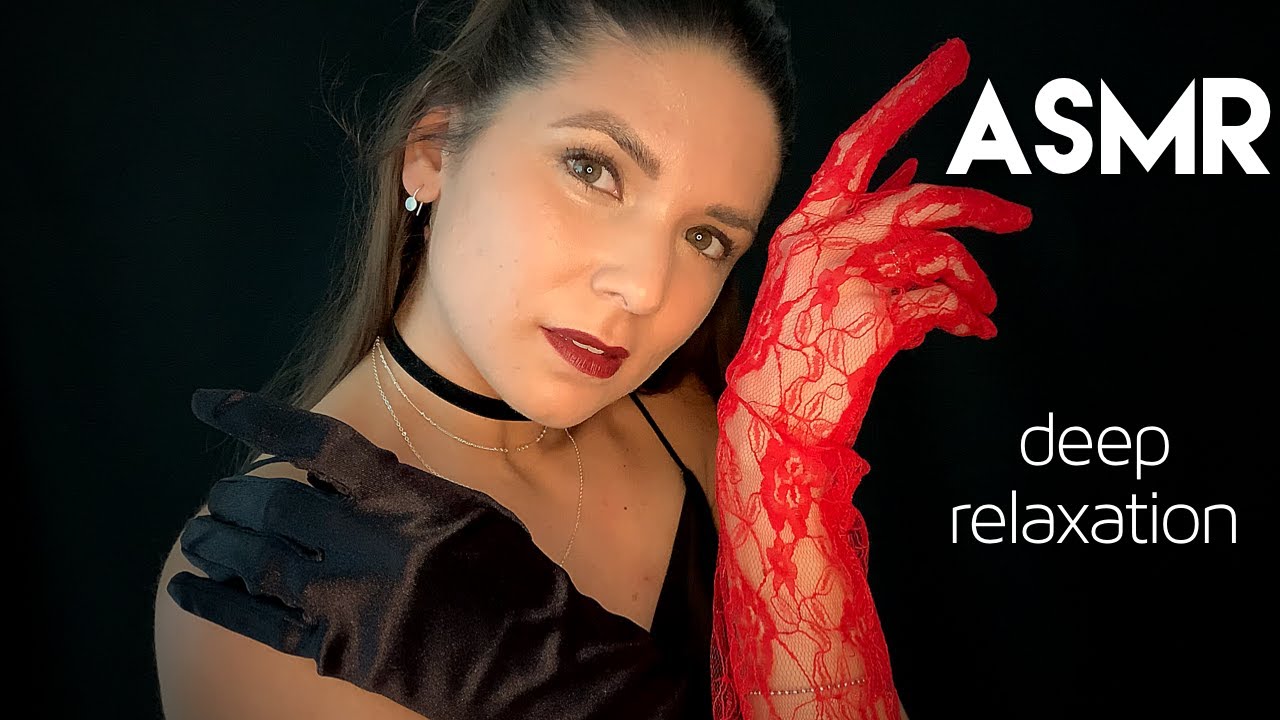 ASMR Visual Glove Triggers  + Mic Scratching