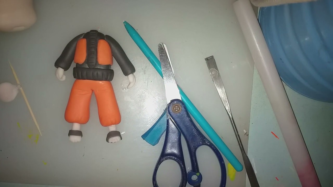 Como hacer a Naruto en Porcelana Fría