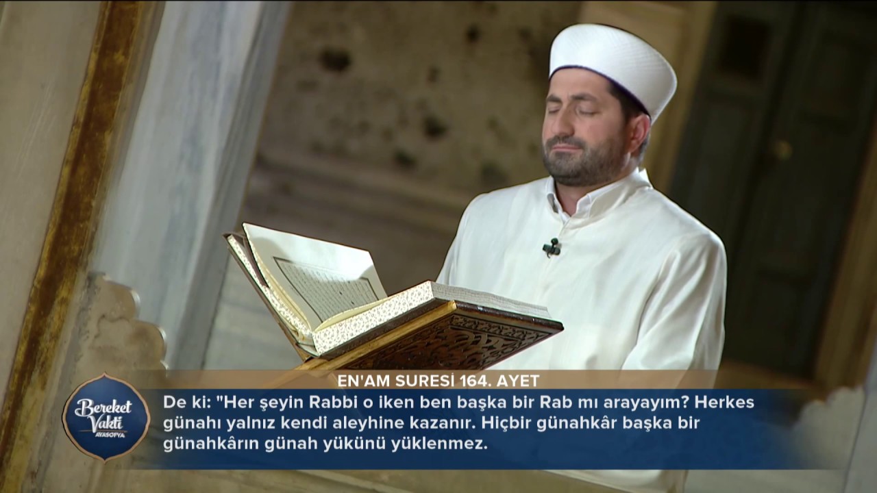 Ayasofya'da Kur'an Tilaveti - Ali Derman