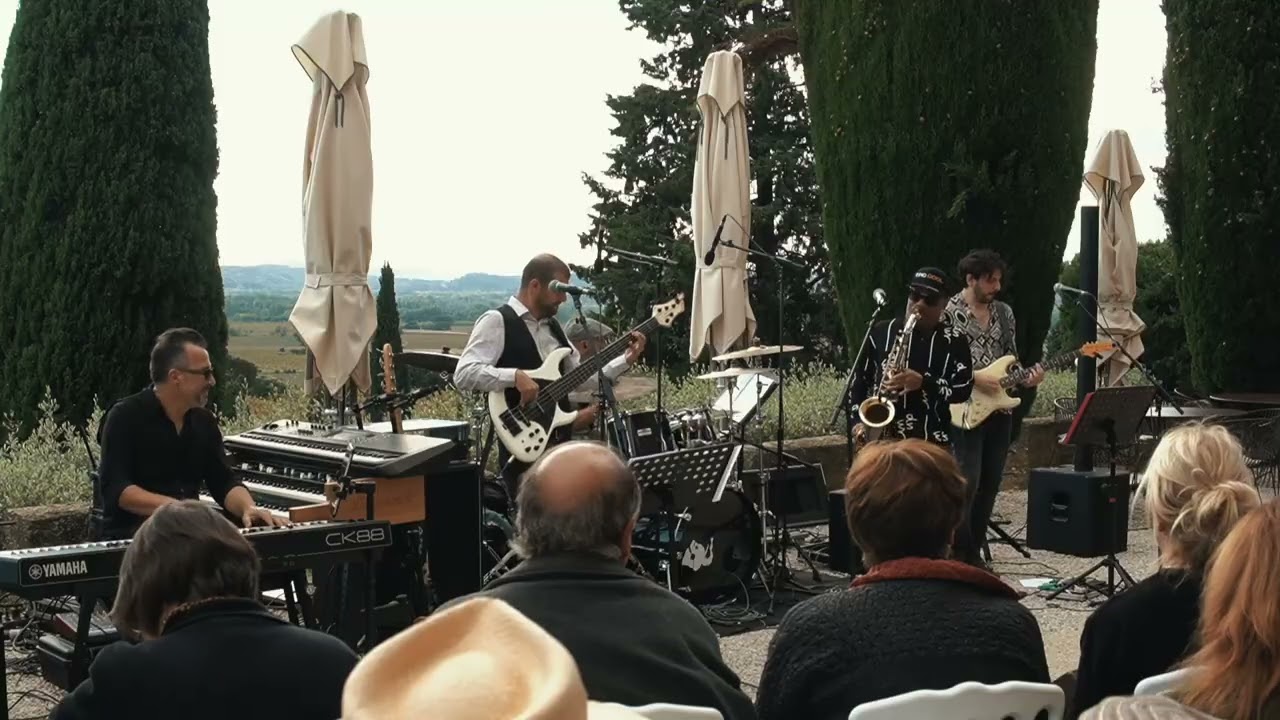 Kirk Whalum “Bah-De-Yah” live in France (Mindi Abair’s Wine And Jazz Adventure in Provence)