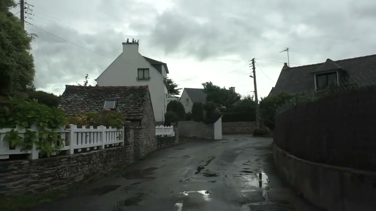 Driving Around 29241 Locquirec, Finistère Brittany, France 7th September 2022
