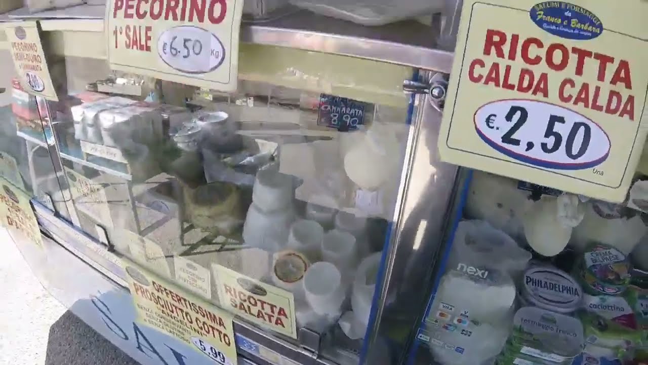 Racalmuto sat street market Sept 2021