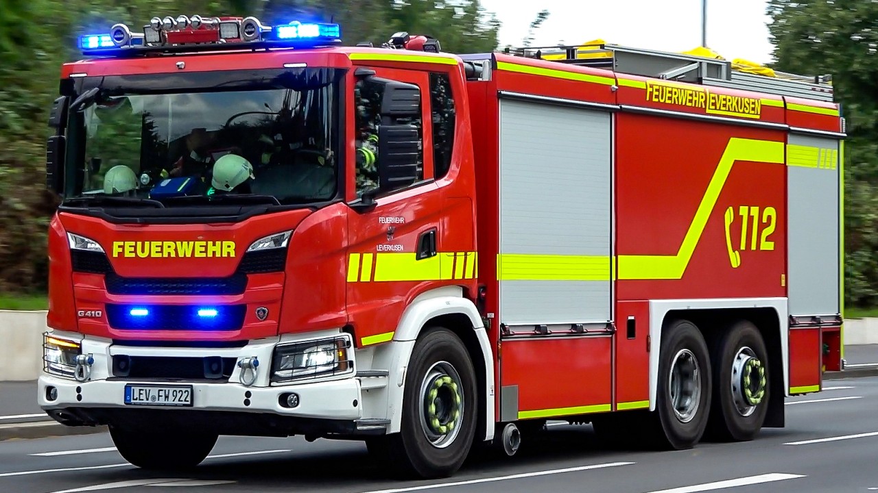 [FEUERWEHR LEVERKUSEN] - GTLF, GW-Tier, L&ouml;schzug und MEHR! | Einsatzfahrten der Feuerwachen 1&2