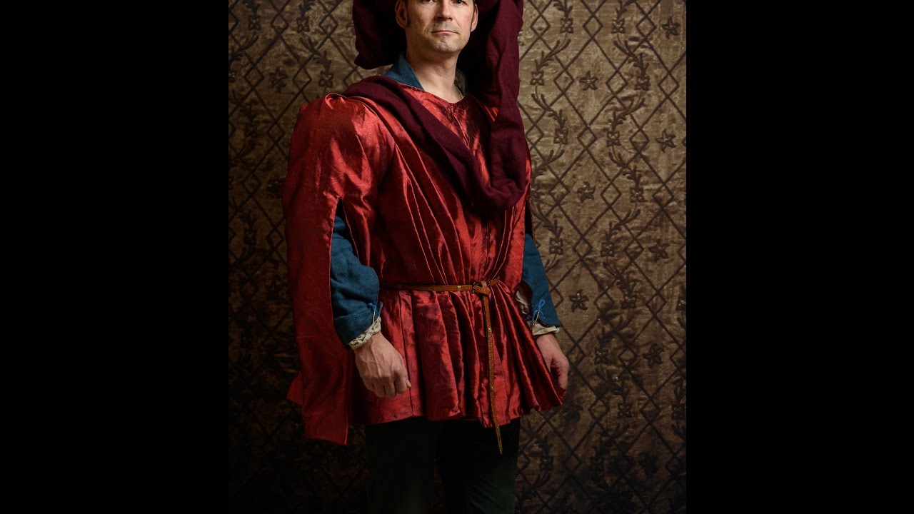 Dressing a late medieval man