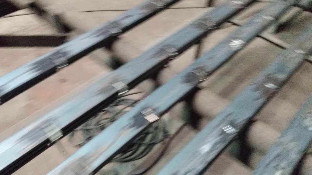 Grades com ferro chato