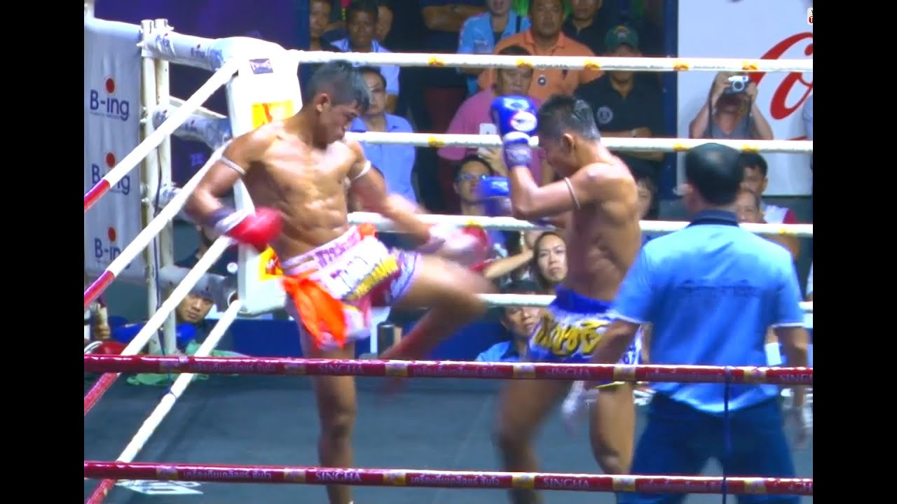Muay Thai Fight - Sangmanee vs Thanonchai, Rajadamnern Stadium Bangkok - 14th October 2015
