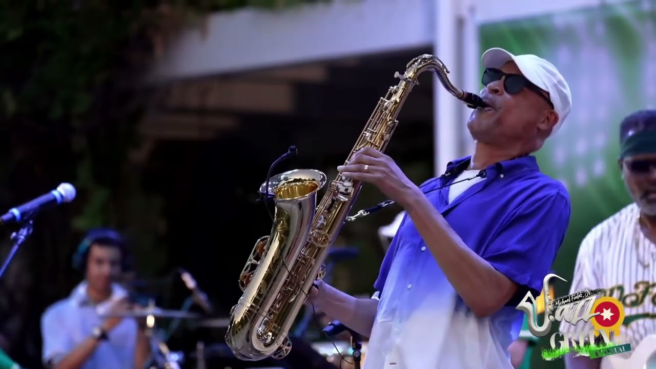 Tom Braxton &ldquo;Eastside Hang&rdquo;