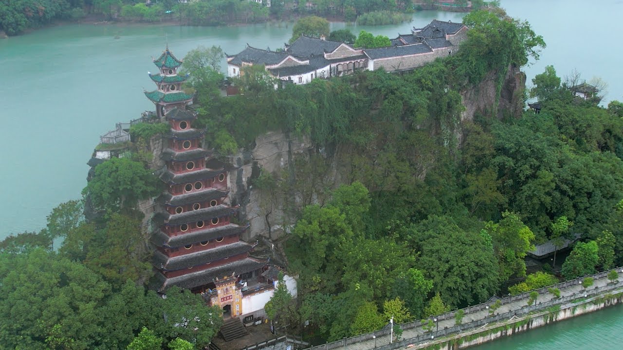 世界八大奇异建筑，长江绝壁上的千年奇迹！从高山变孤岛，它经历了什么？石宝寨的“空中楼阁”太震撼！｜4K